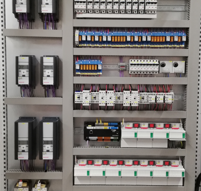 switch_cabinet